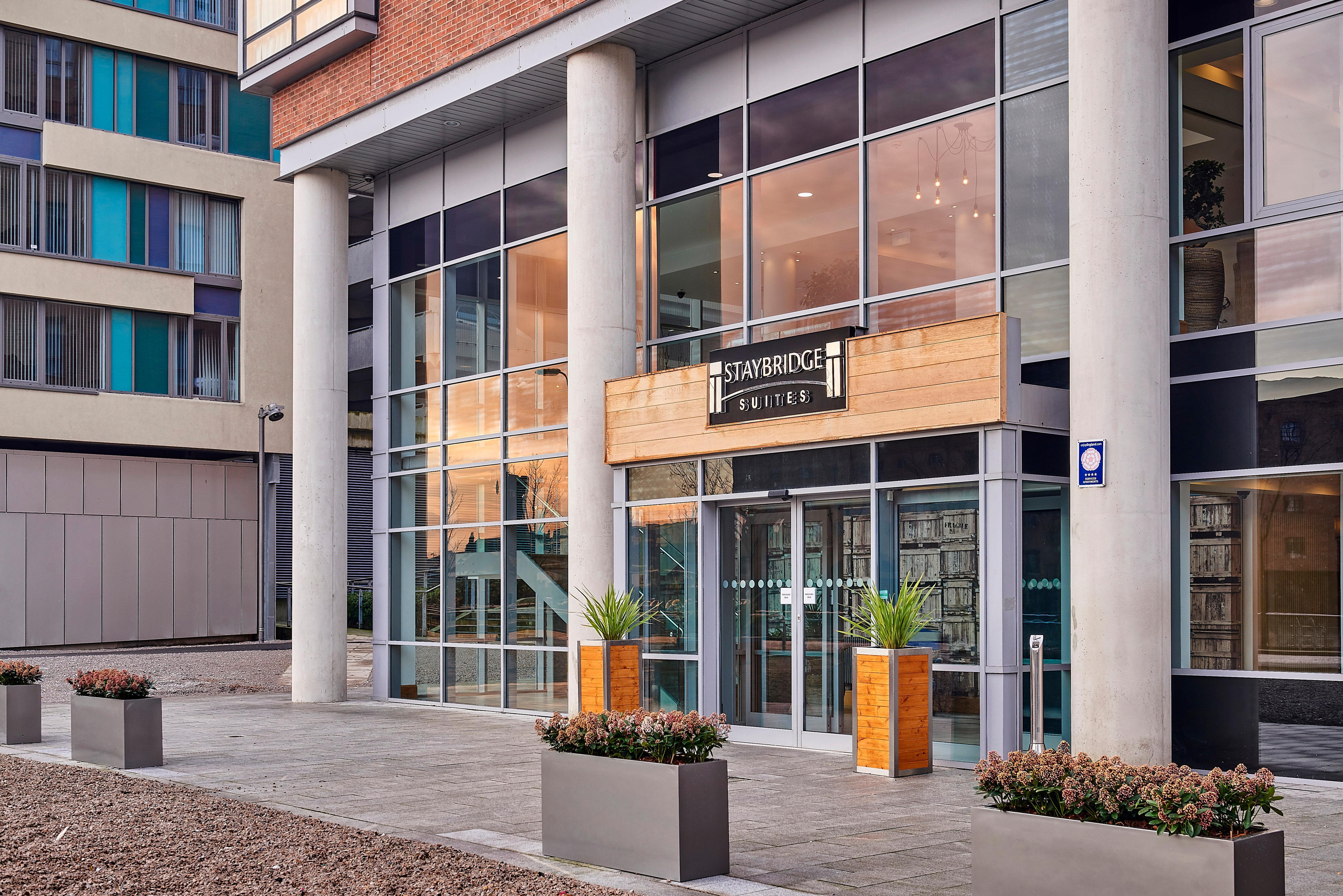 Staybridge Suites Liverpool By Ihg Екстер'єр фото